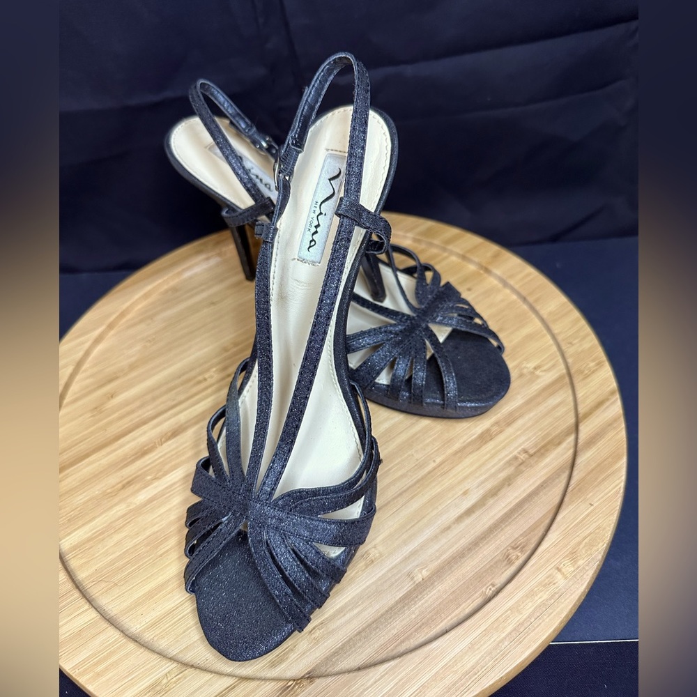Nina platform spike heel black sparkling prom shoes. Excellent condition! Size 9